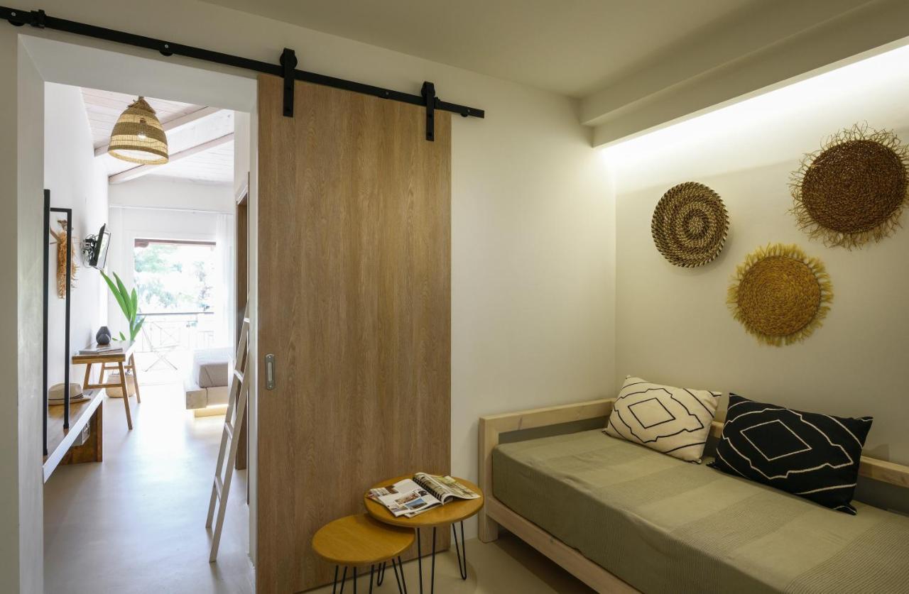Karidi Beach Boutique Suites 보우르보우로우 외부 사진