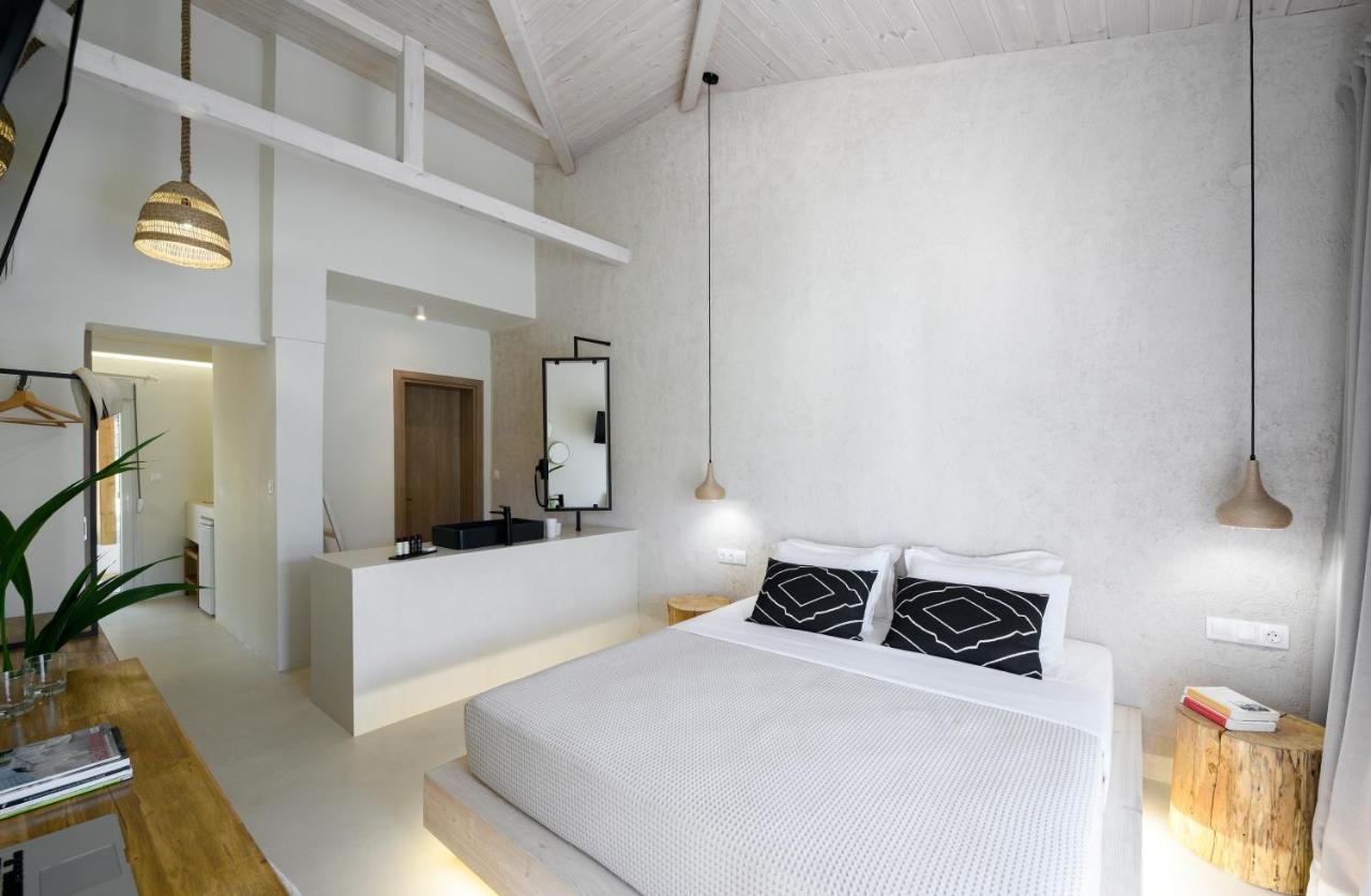 Karidi Beach Boutique Suites 보우르보우로우 외부 사진