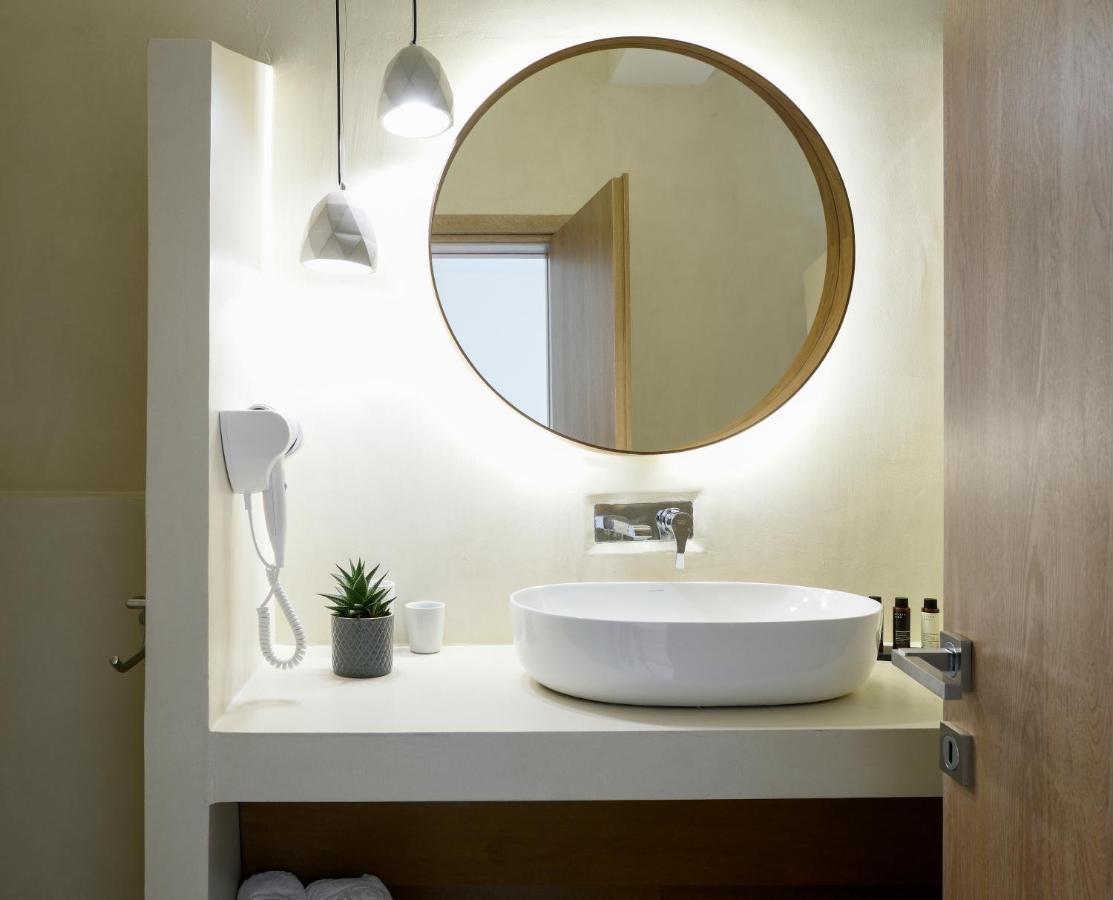 Karidi Beach Boutique Suites 보우르보우로우 외부 사진