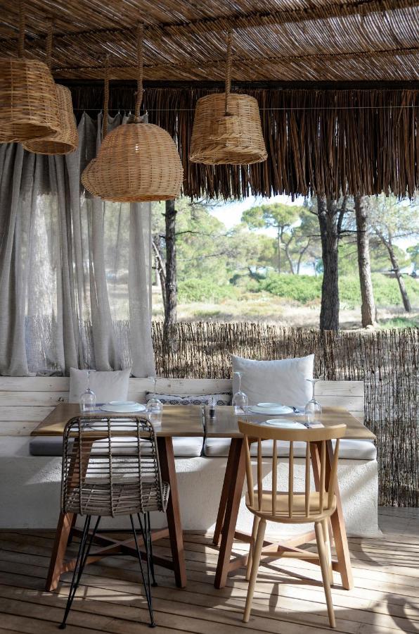 Karidi Beach Boutique Suites 보우르보우로우 외부 사진