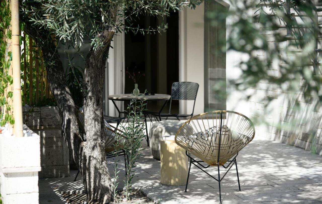 Karidi Beach Boutique Suites 보우르보우로우 외부 사진